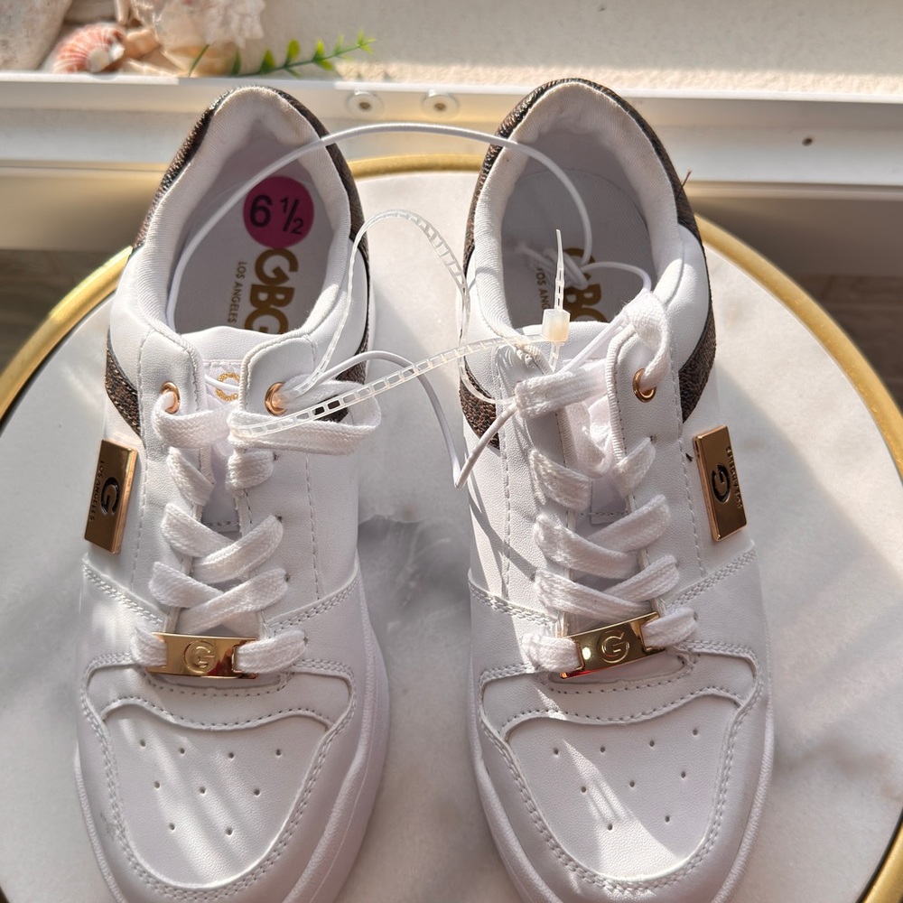 GBG Los Angeles White and Gold Sneakers - Picture 2 of 10